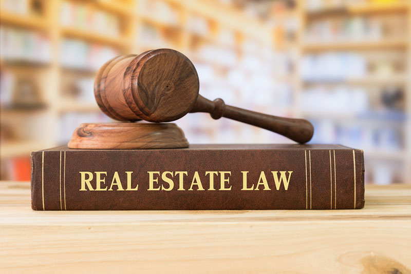 Get a Los Angeles Real Estate Lawyer to Help with Your Transactions